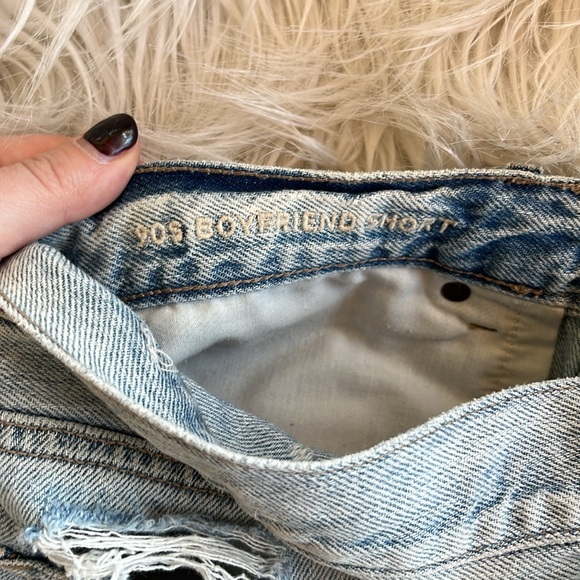 American Eagle 90s Boyfriend Shorts - Picture 6 of 8